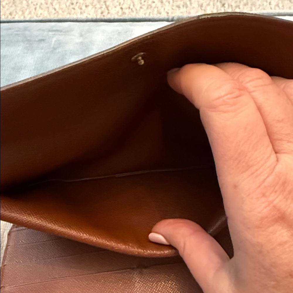 Louis Vuitton Monogram Brown Wallet - Picture 8 of 10